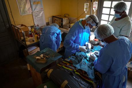 HoverAid Madagascar surgery team in Sahakevo