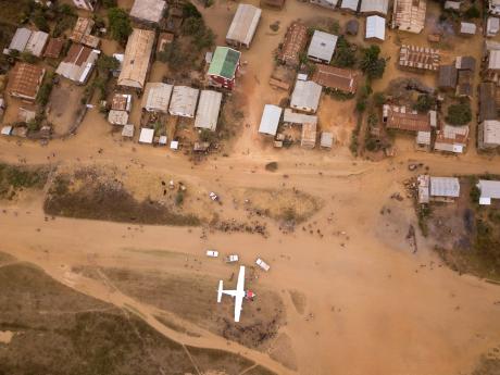 Aerial view of 5R-MKD in Mandritsara