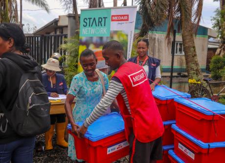 Medair sharing Kits NFI